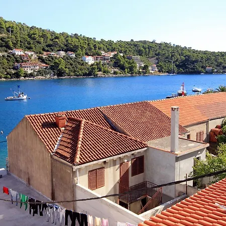 By The Sea Brna Smokvica (Korcula)
