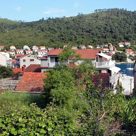 By The Sea Brna 3* Smokvica (Korcula)