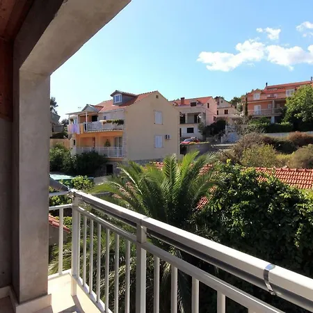By The Sea Brna 3* Smokvica (Korcula)