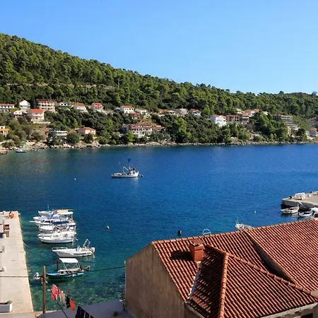 By The Sea Brna