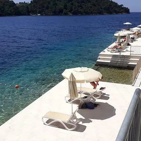 게스트하우스 By The Sea Brna Smokvica (Korcula)